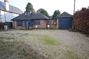 24 Horncastle Road- click for photo gallery
